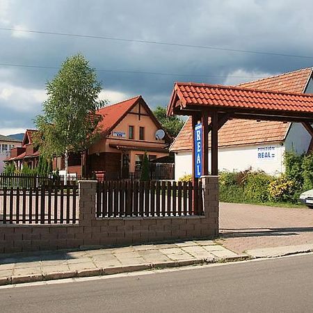 Penzion Real Žiar Extérieur photo