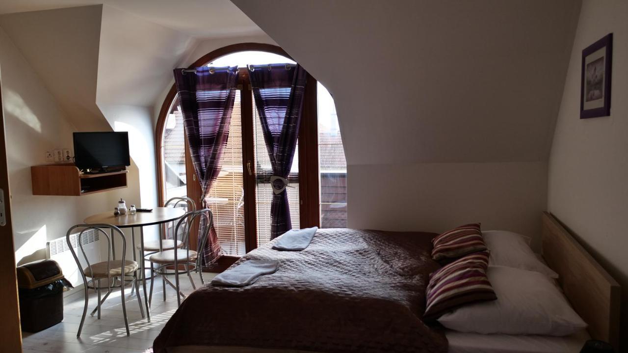 Penzion Real Žiar Extérieur photo
